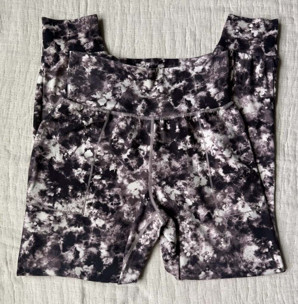 Athleta Salutation Printed Jogger Tie Dye